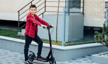 Los 5 Mejores Patinetes Eléctricos para Niños en 2025